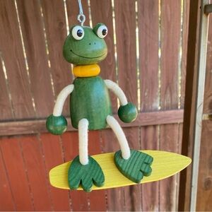 Kathe Wohlfahrt Wood Surfing Frog On Hanging Spring Bouncy Fun Germany 5 In.
